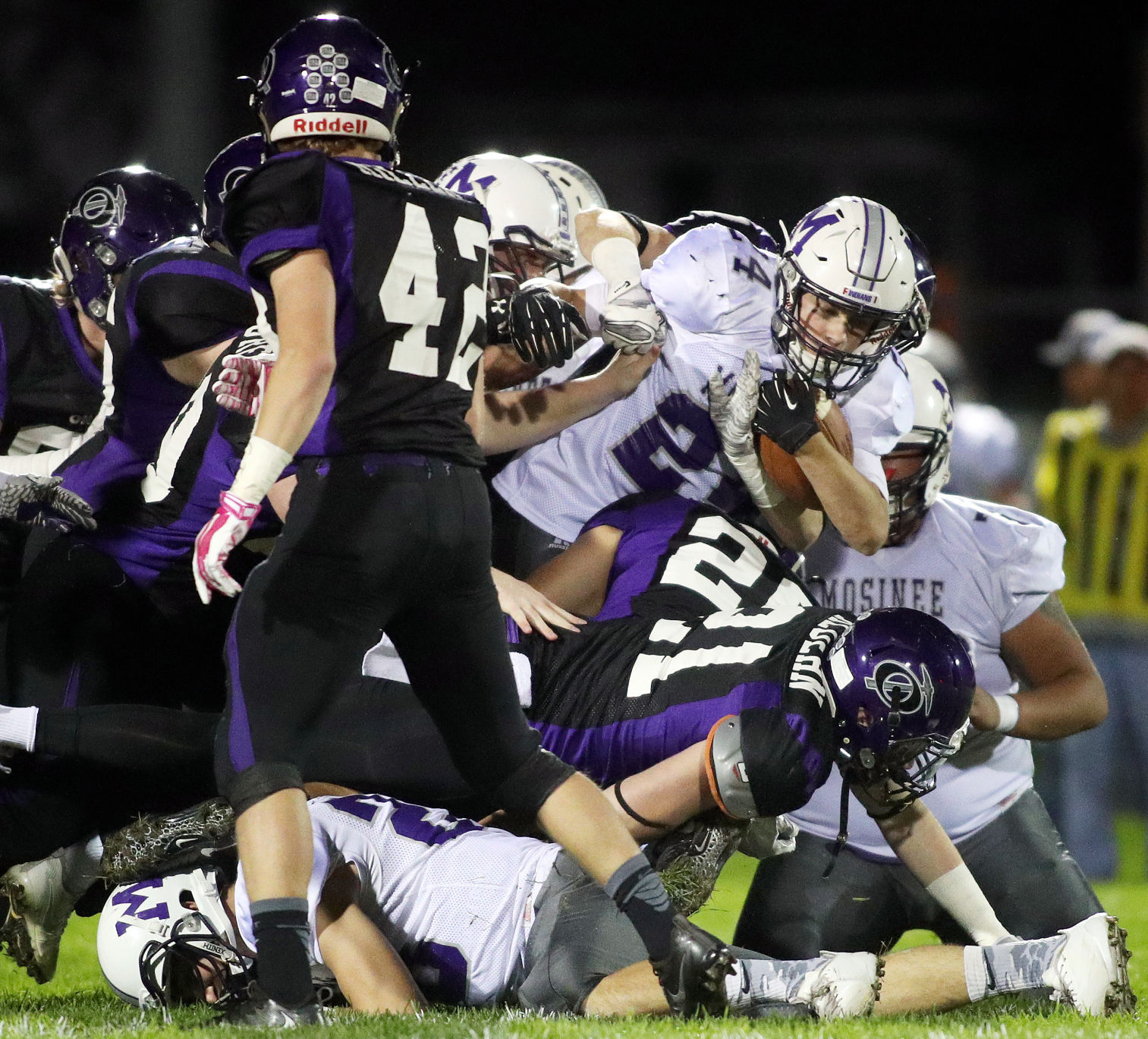 Onalaska vs. Mosinee